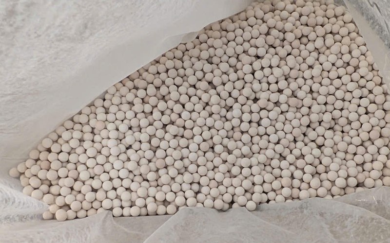 pH control ceramic ball
